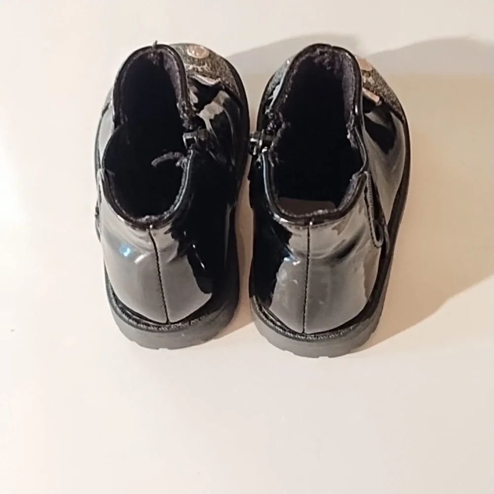 Black Cat Face Boots for Kids EUC Size Toddler 5. - Picture 2 of 6